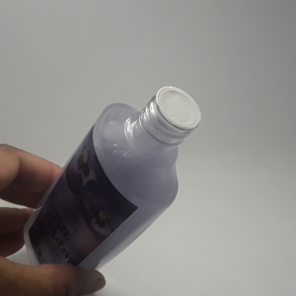 ~NWOT Bath set~ - Picture 2 of 4